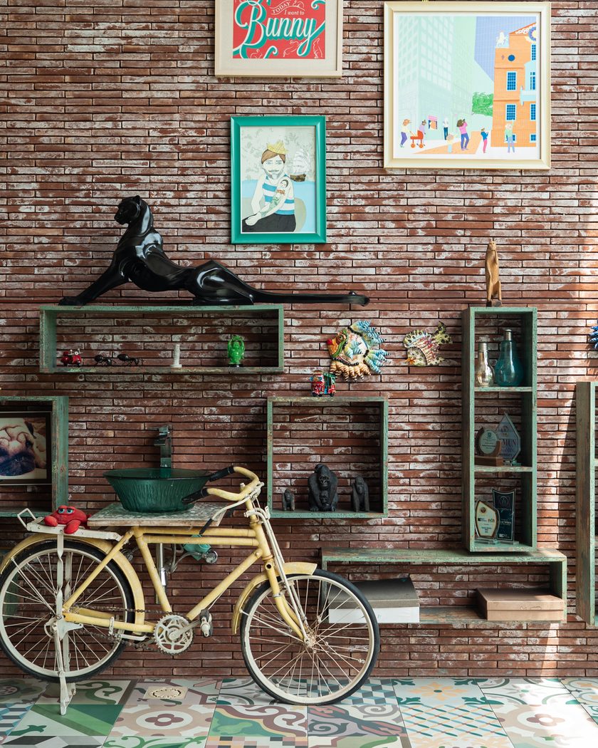 The Eclectic Studio, photograph 1