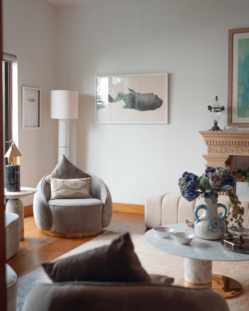 The Gathered Salon, photograph 2